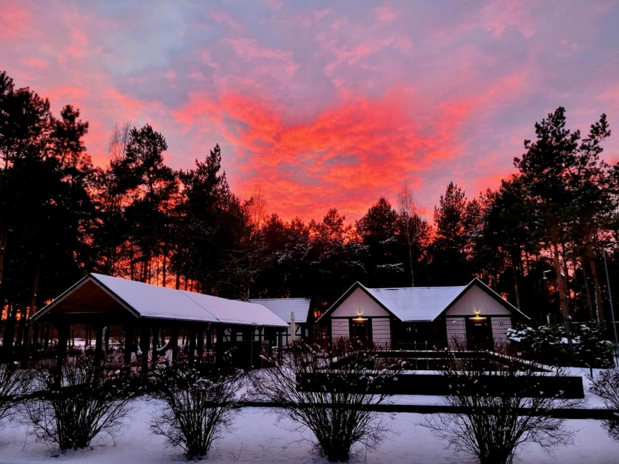 Osrodek Wypoczynkowy Lubu Dubu Hotel Dankow Bagian luar foto